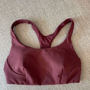 Lululemon Wunder Train Bra size 8. Never been worn